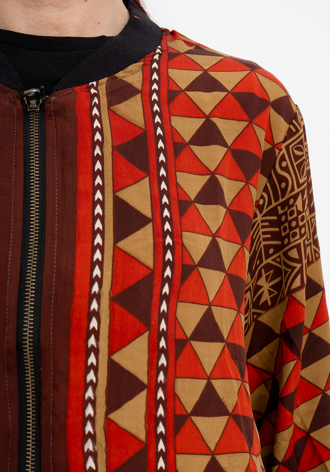 Nomaden Geometrie – Wendejacke aus Vintage Sari