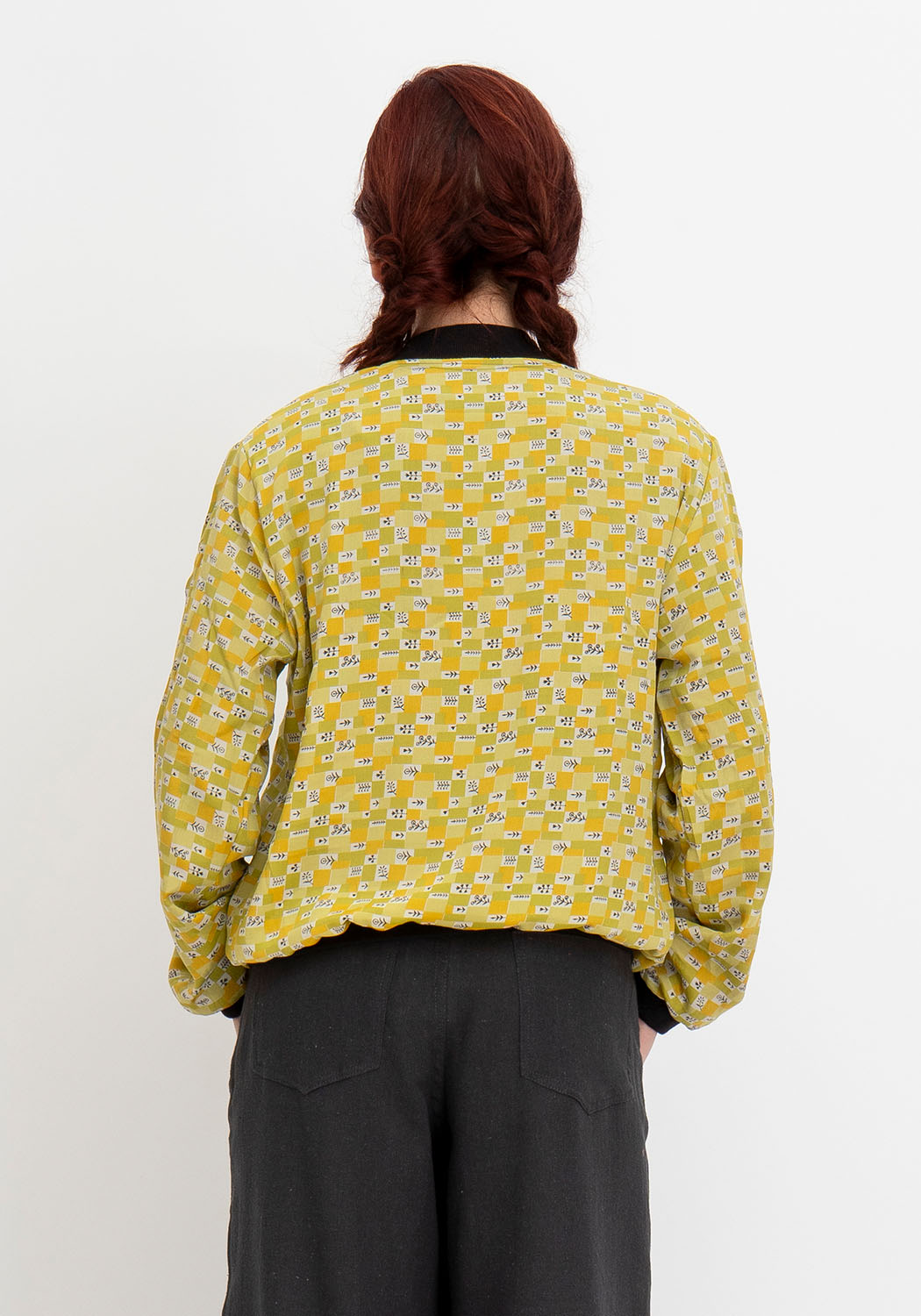 Wüsten Echo – Wende-Bomberjacke aus Vintage Sari