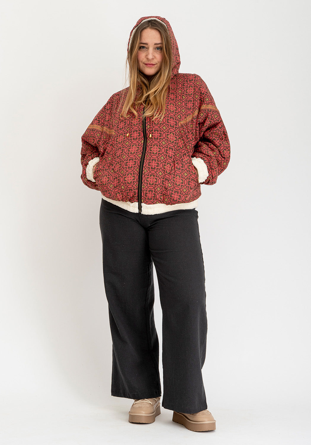 Rote Glyphen – Wende-Teddyjacke mit Kapuze (Oversize, Unisex)