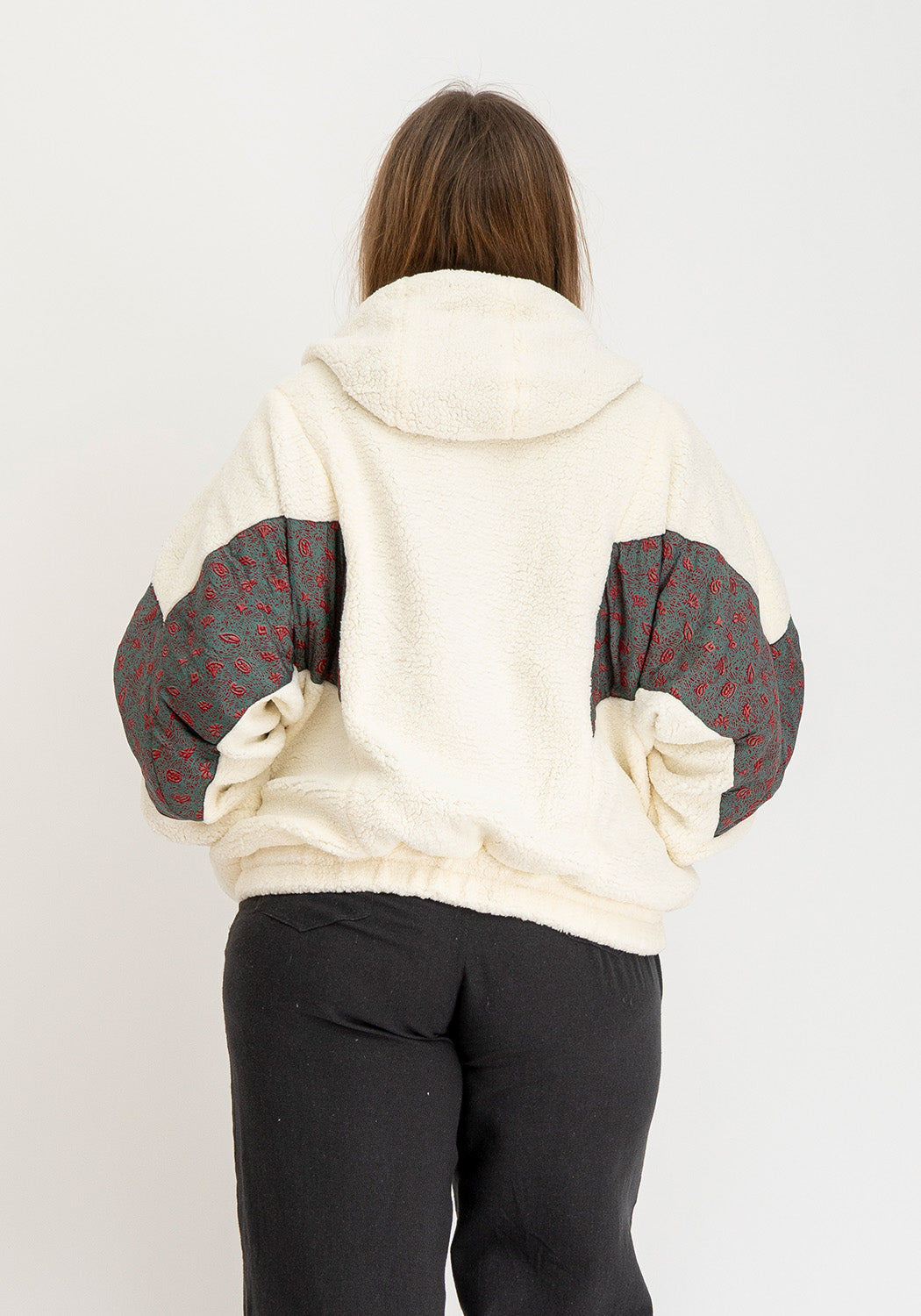 Graue Blüten – Wendejacke aus Teddy & Sari mit Kapuze (Unikat)