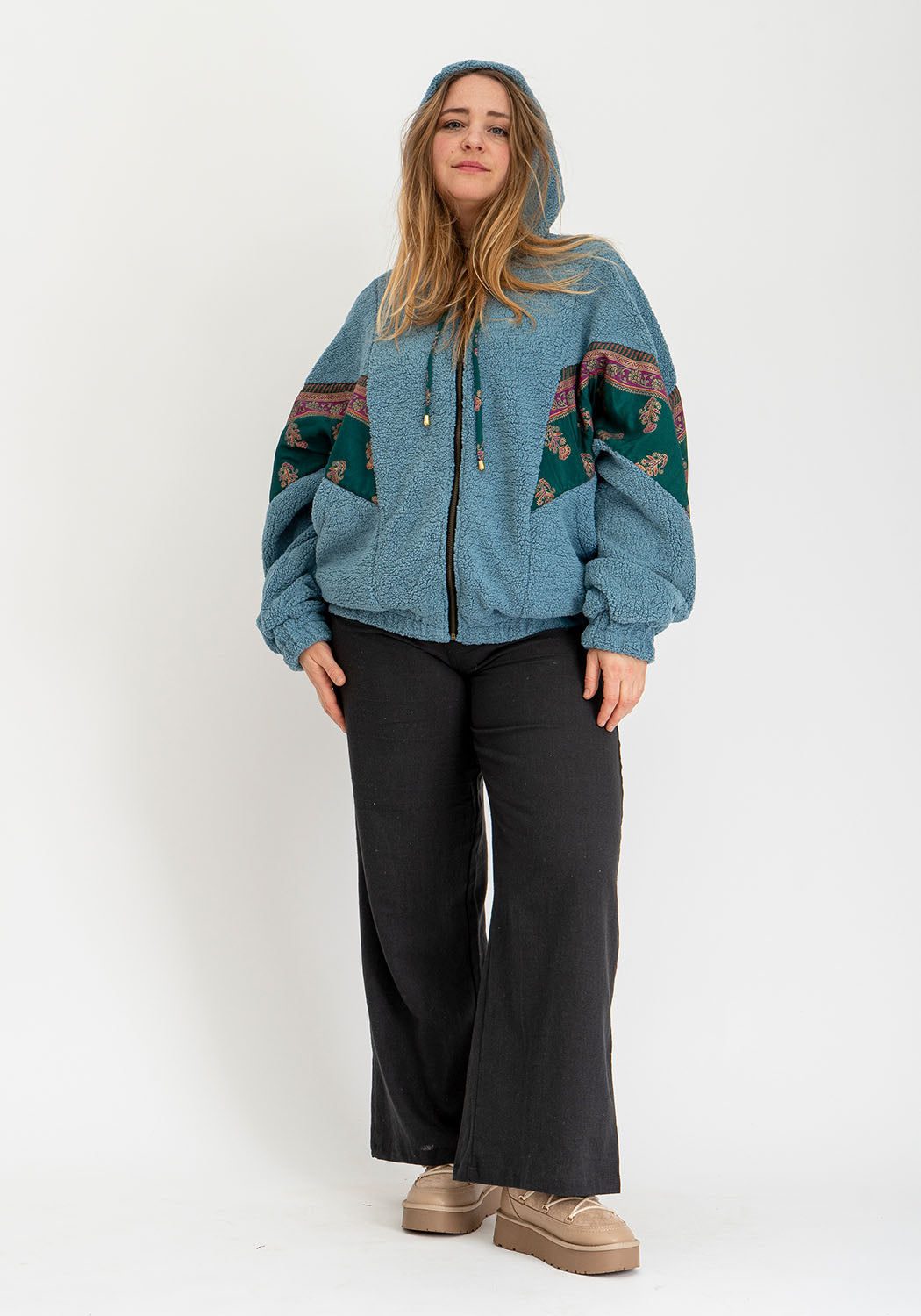 Blaue Teddy Oversize Wendejacke – Grüner Sari