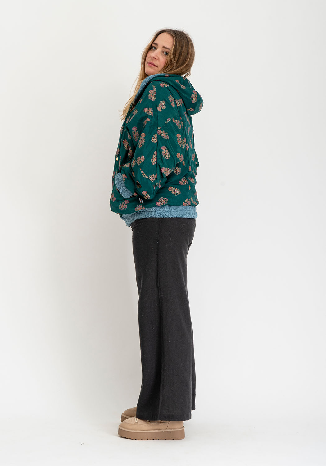 Blaue Teddy Oversize Wendejacke – Grüner Sari