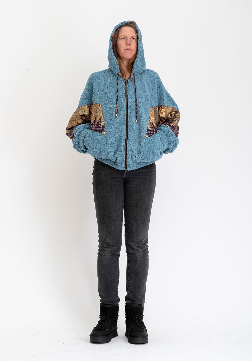 Blaue Teddy Oversize Sari-Wendejacke – Violett/Gold