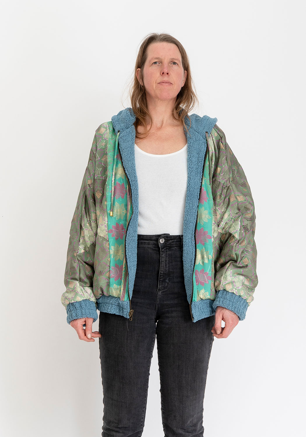 Blaue Teddy Oversize Wendejacke – Mint Floral Sari