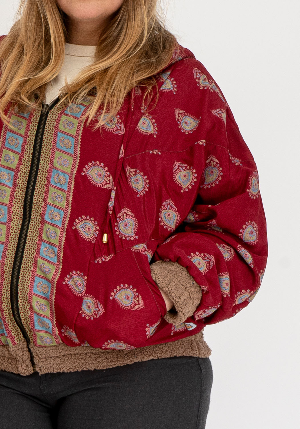 Camel Teddy Wendbare Oversize Jacke mit Sari Kontrast