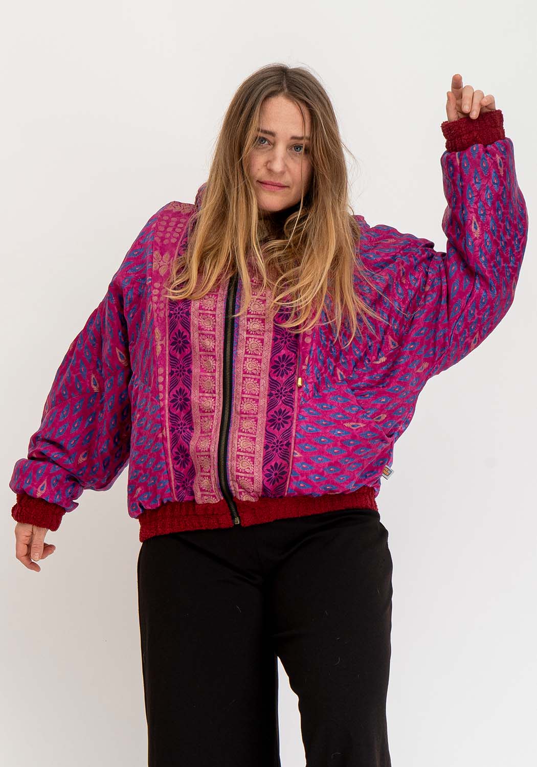 Dunkelrote Oversize Teddyjacke im Wendestil