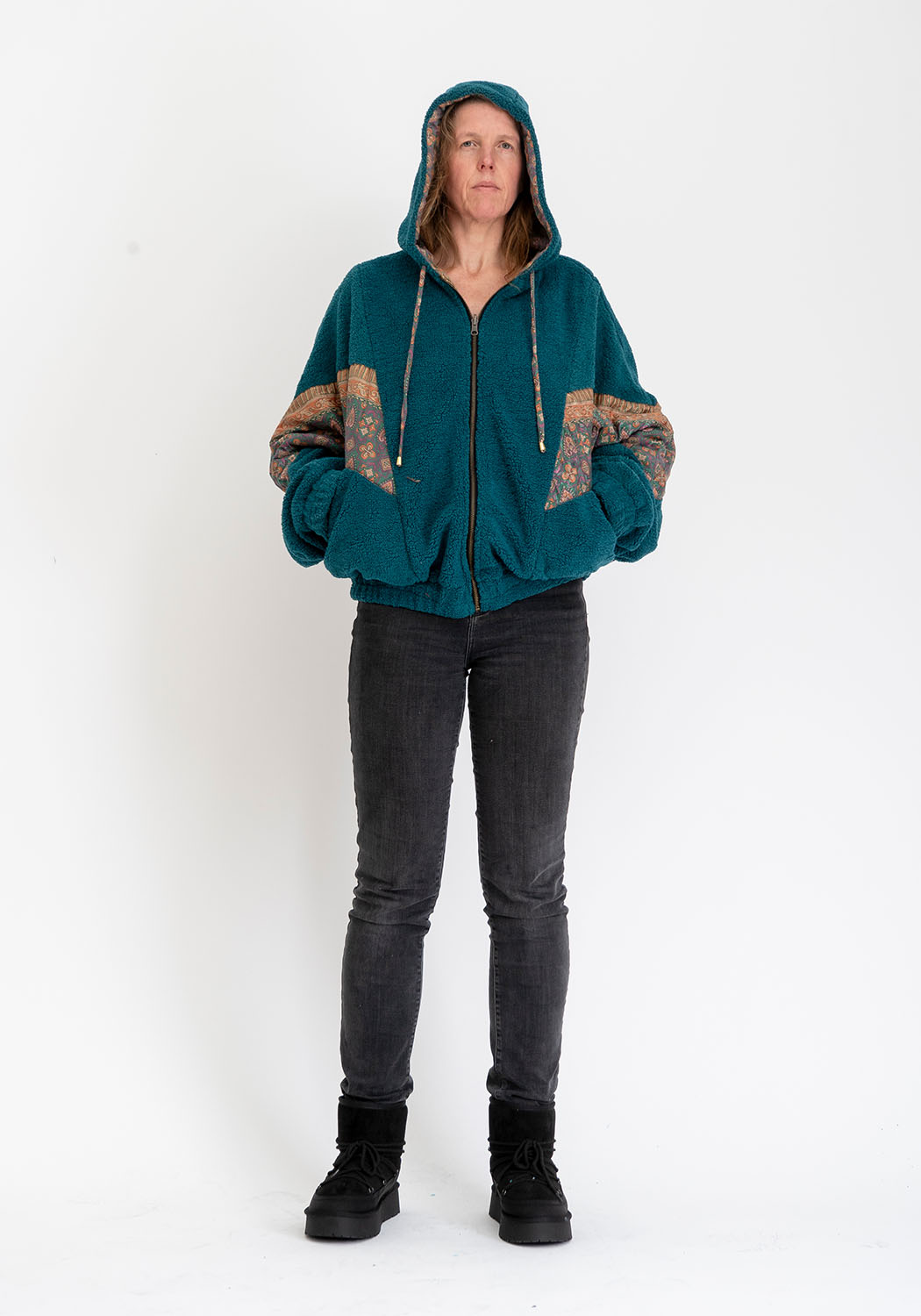 Wendbare Oversize Teddyjacke mit Petrol-Ton