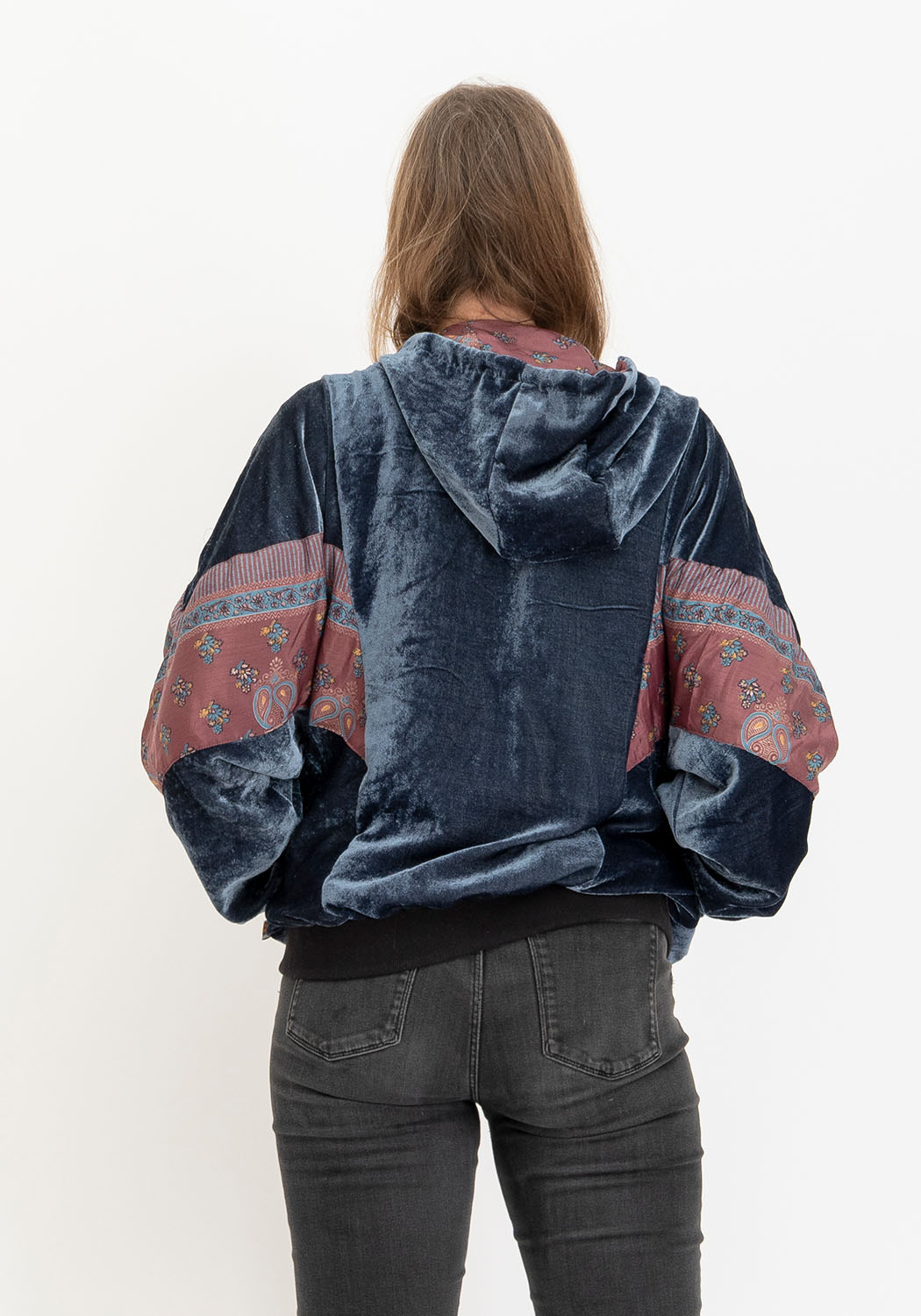 Urban inspirierte graue Samt Wendejacke