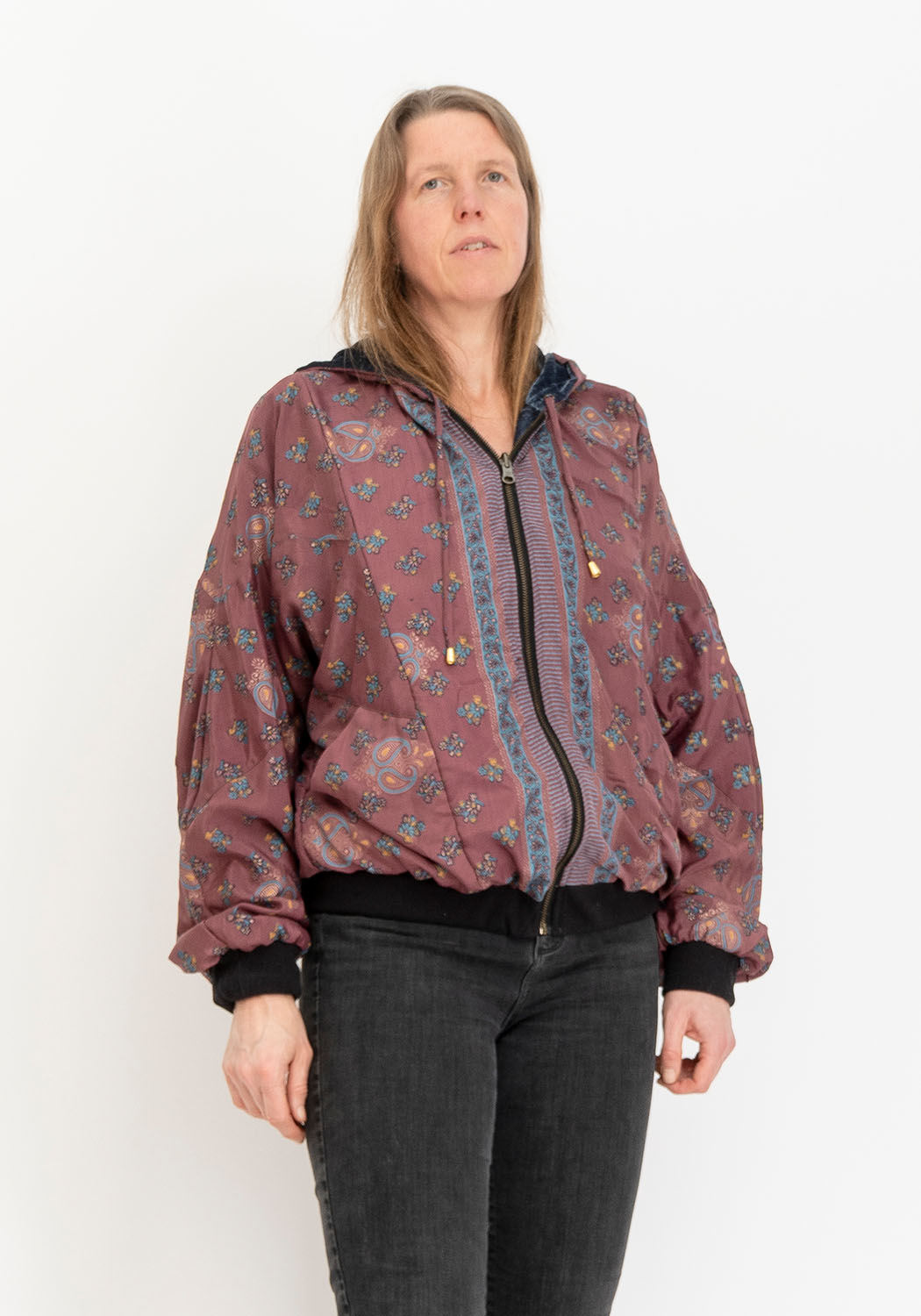 Urban inspirierte graue Samt Wendejacke