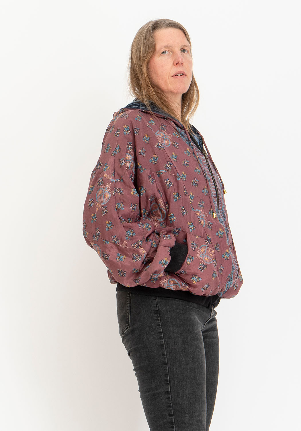 Urban inspirierte graue Samt Wendejacke
