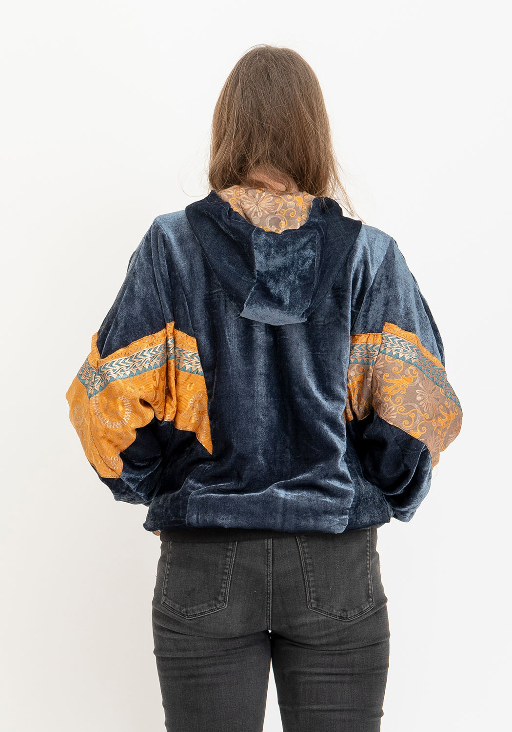 Minimalistische graue Samt Wendejacke mit Kapuze