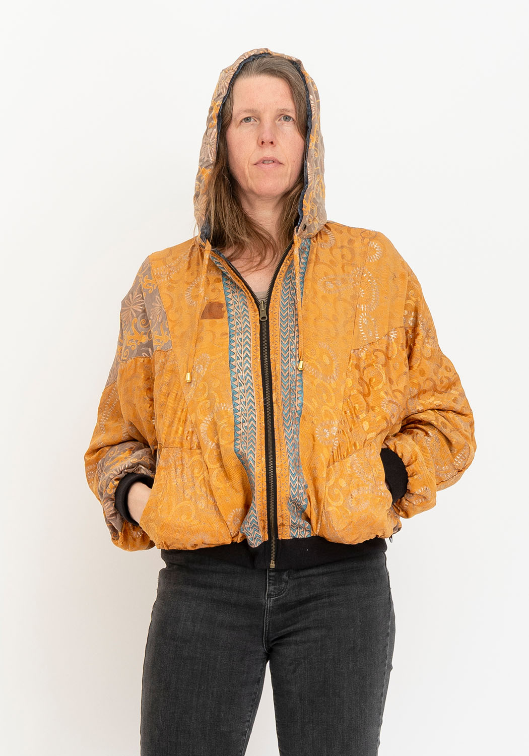 Minimalistische graue Samt Wendejacke mit Kapuze