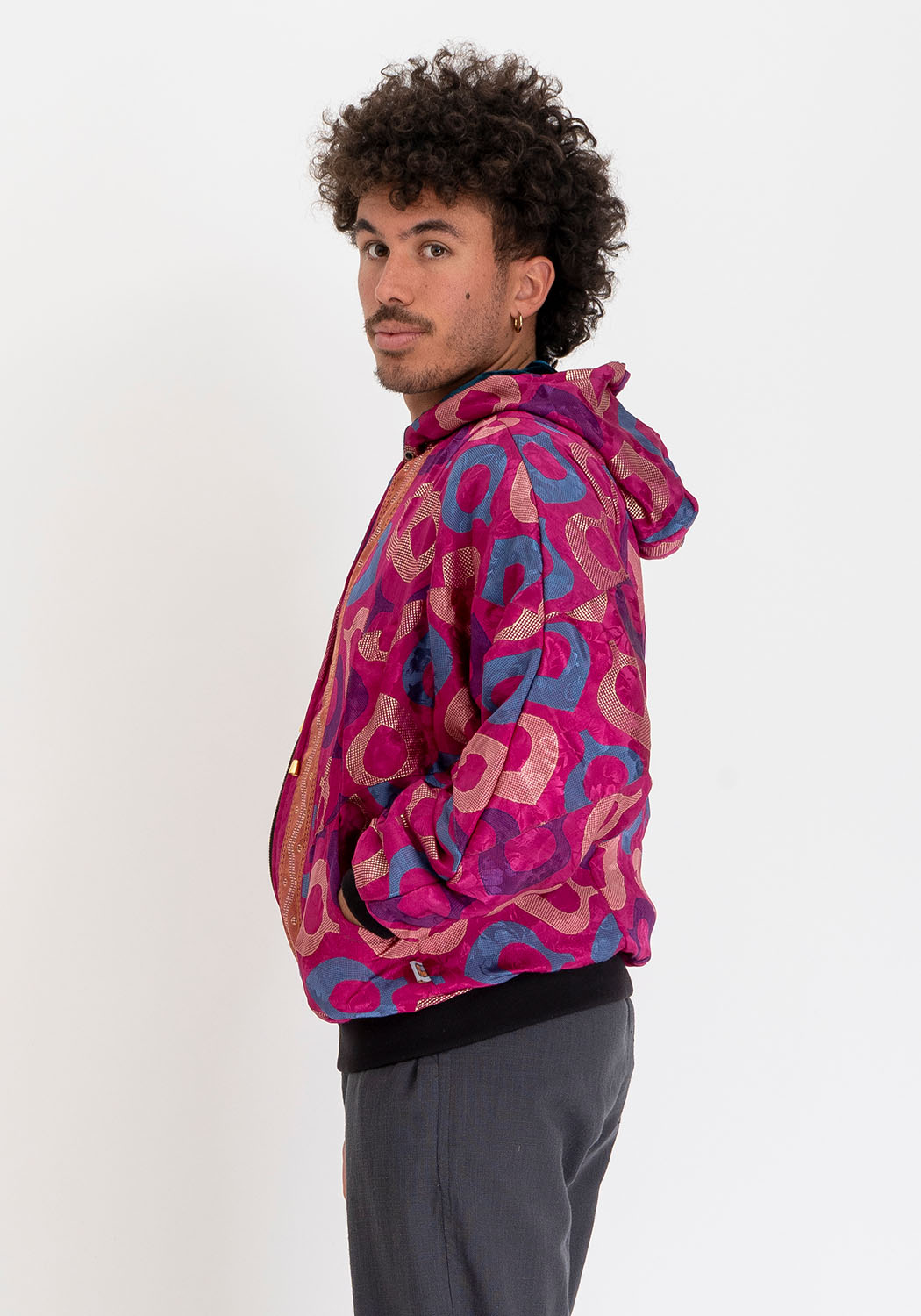 Wendbare Samtjacke petrol – Kapuze &amp; Sari mit Magenta-Kreisen