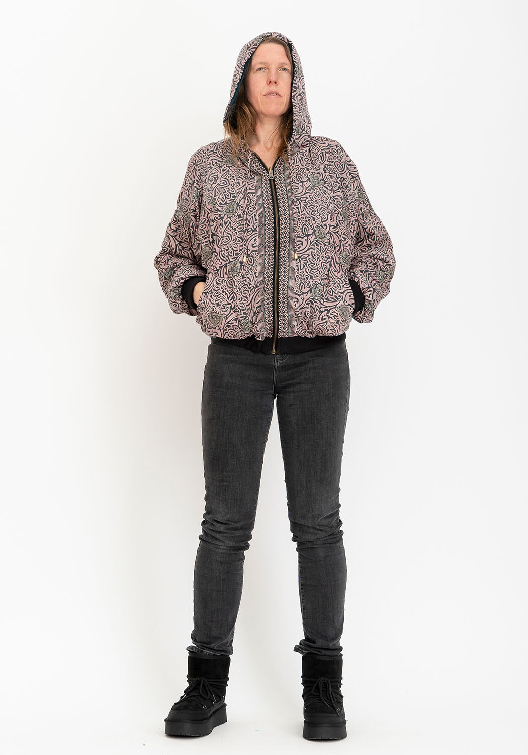 Wendbare Jacke aus Samt in petrol – grafit Floral-Sari