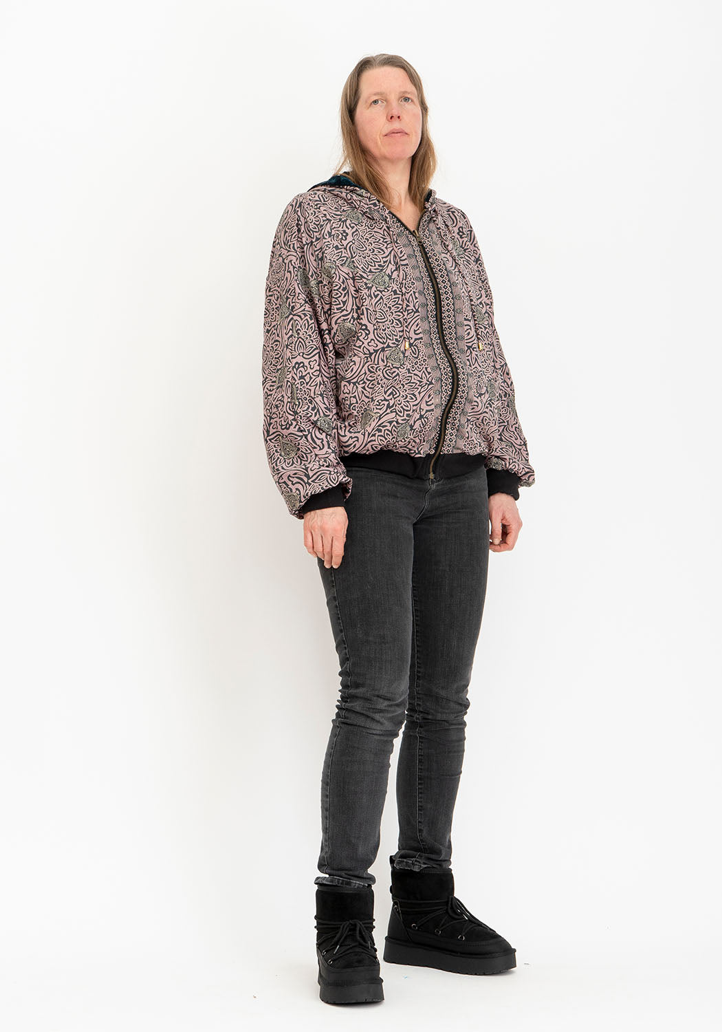 Wendbare Jacke aus Samt in petrol – grafit Floral-Sari