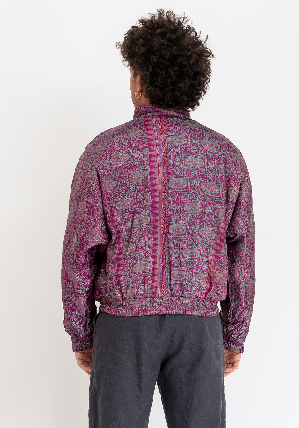 Wende-Sari-Bomberjacke – Ziegelrot mit Labyrinthmuster &amp; Pflaumen-Paisley