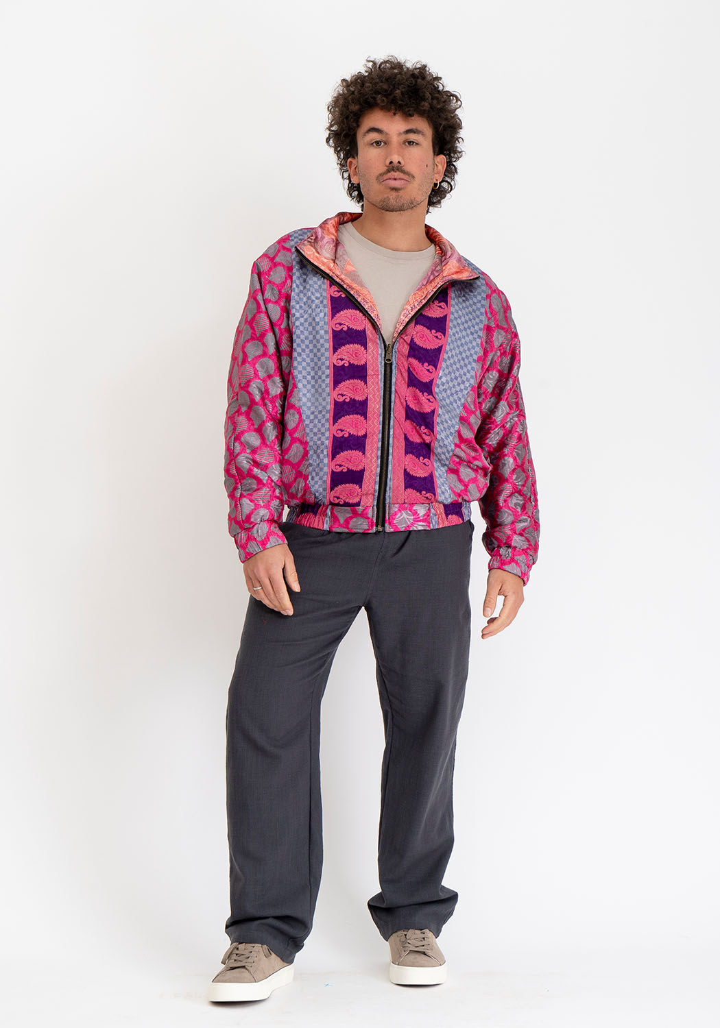 Wattierte Wende-Sari-Bomberjacke – Sunset-Pink Collage &amp; Magenta-Streifen