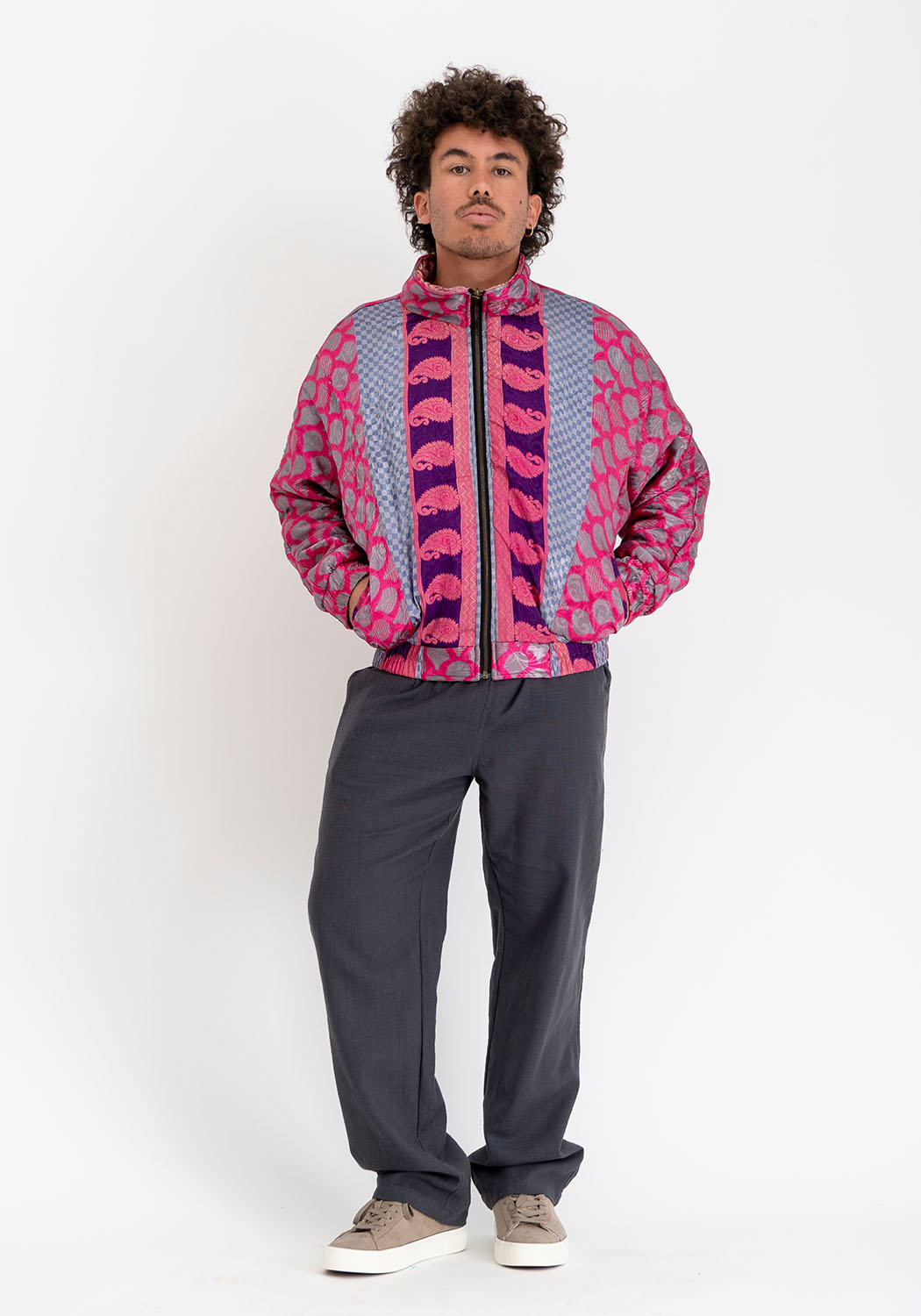 Wattierte Wende-Sari-Bomberjacke – Sunset-Pink Collage &amp; Magenta-Streifen