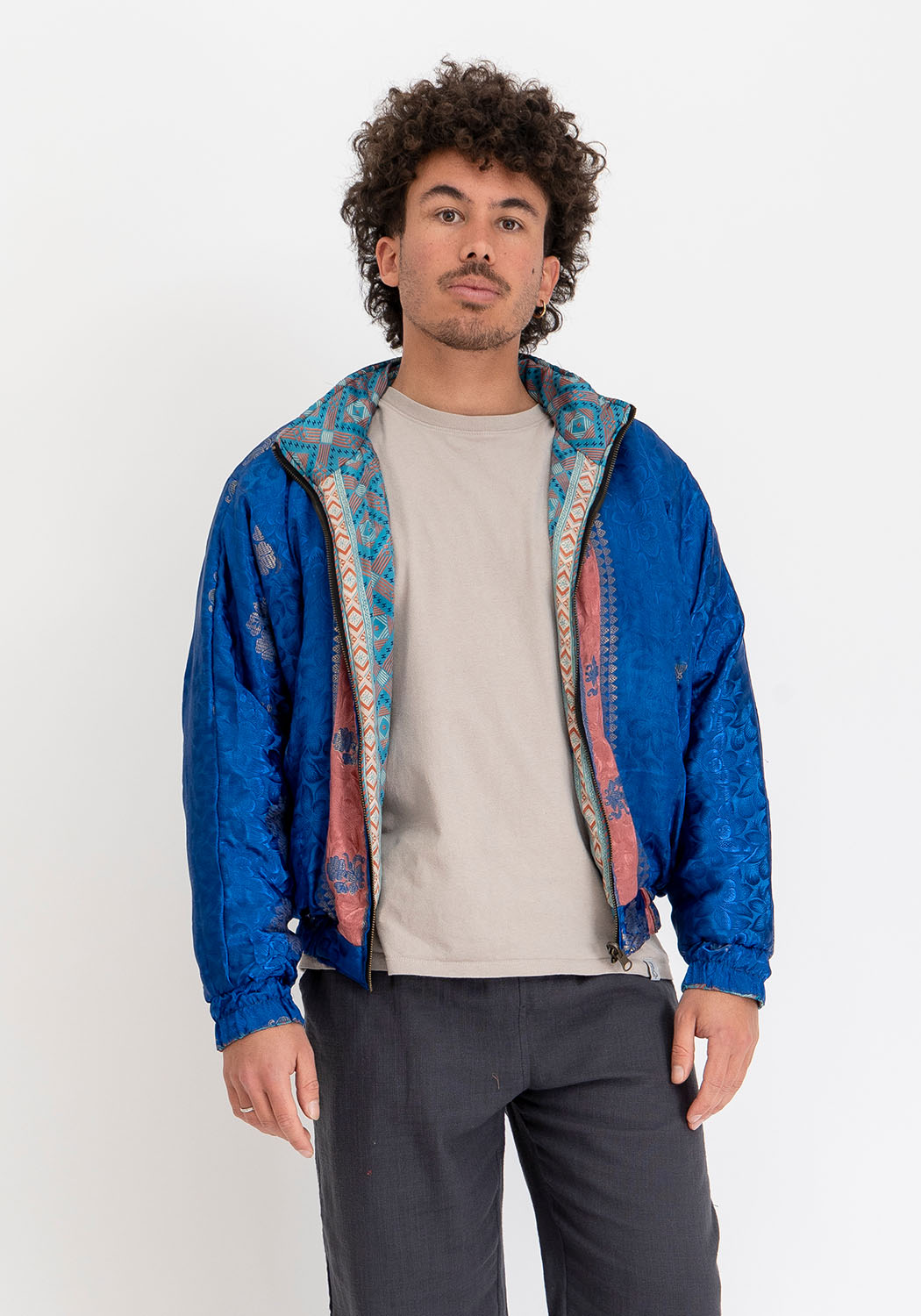 Unisex Wende-Sari-Bomberjacke – Petrol-Diamantmuster & Kobaltblau-Panel