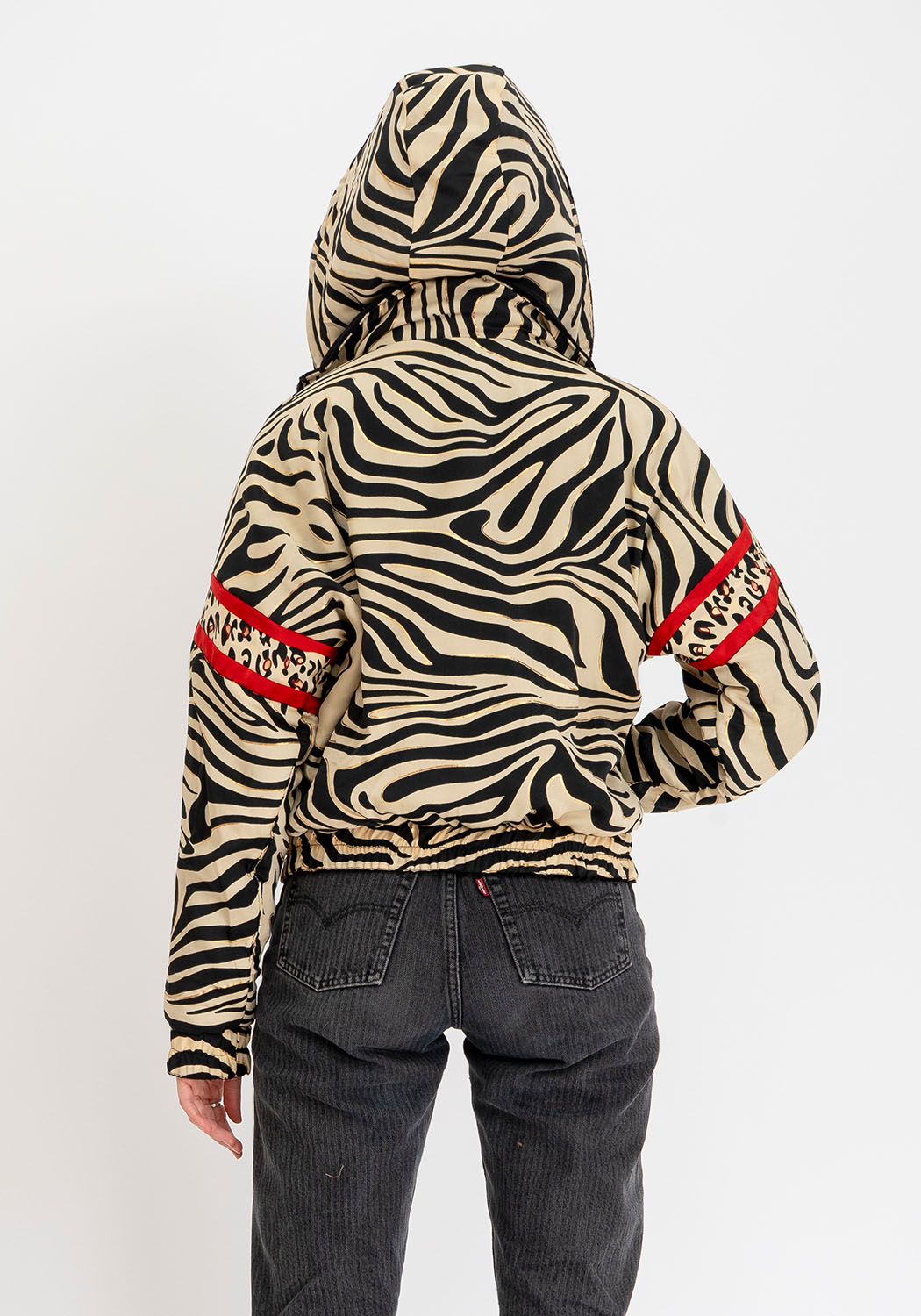 Wendbare Cropped Winterjacke mit Zebra- und Leopardenmuster