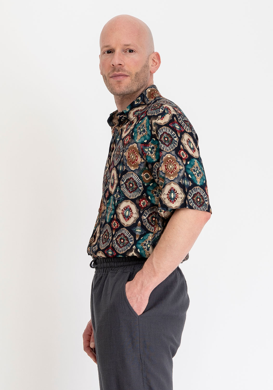 Viskosehemd mit Mandala-Print in Golden Petrol