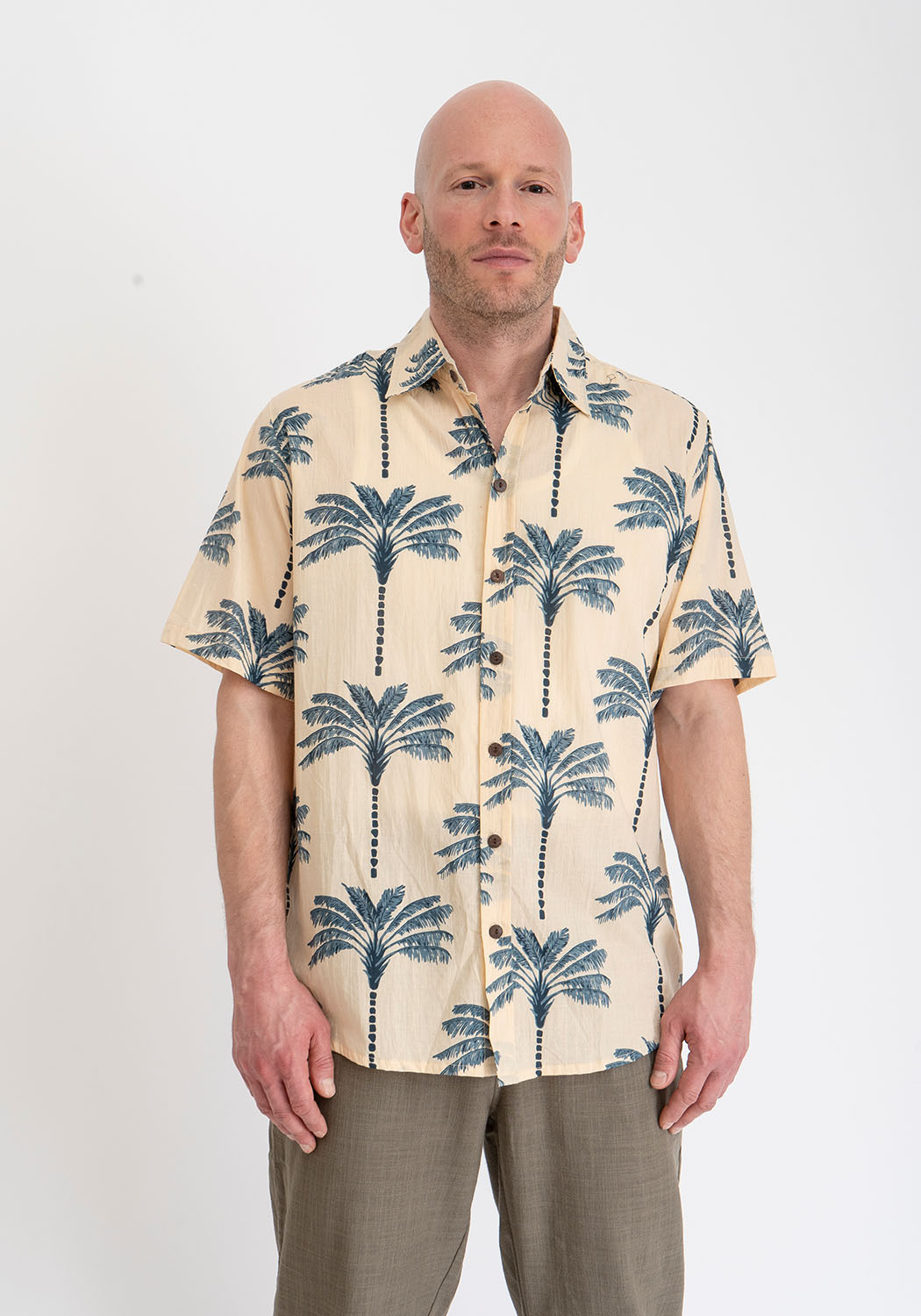 Baumwollhemd mit Palmenprint