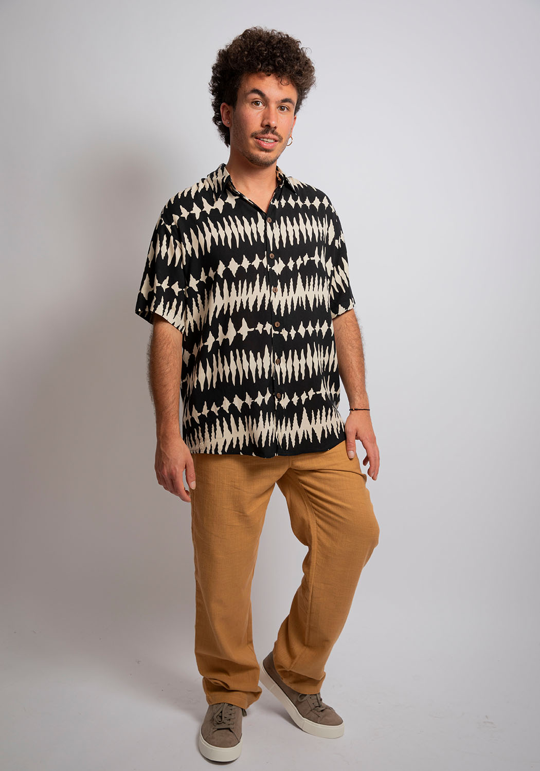 Ethno-Batik-Hemd aus Viskose