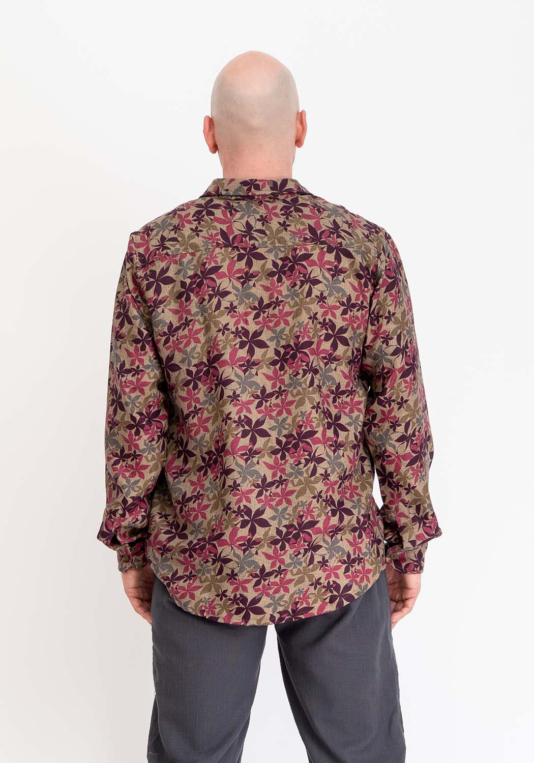 Langarmhemd aus mitteldicker Viskose mit Blumenmuster