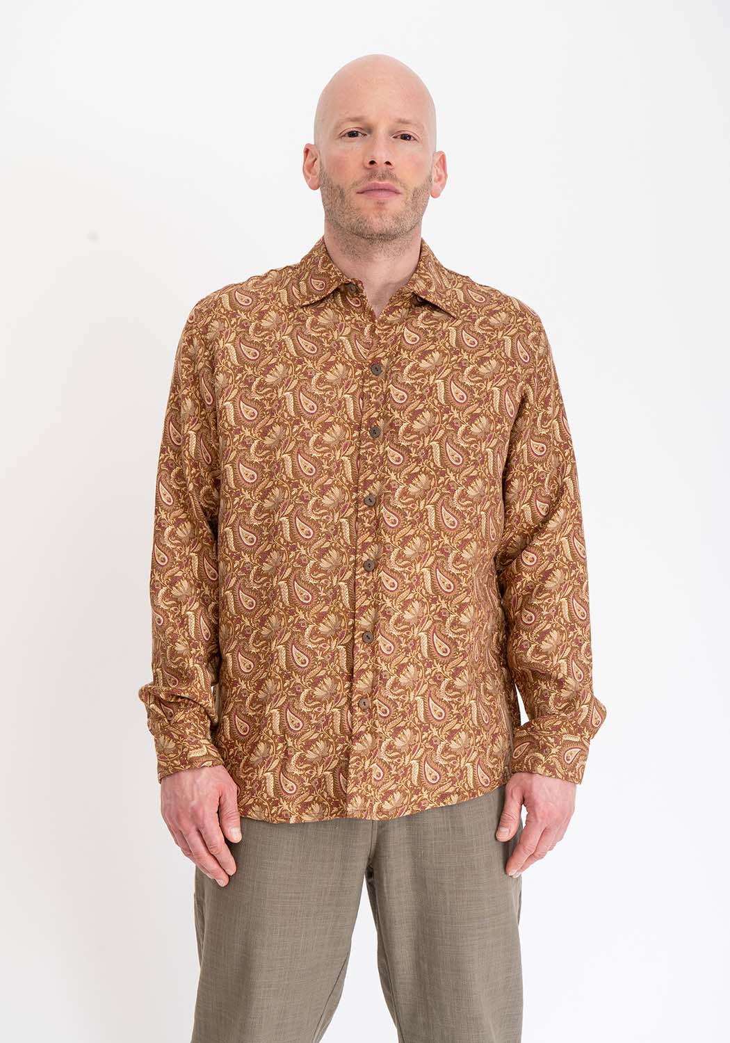 Boho Langarmhemd aus mitteldicker Viskose mit Paisleymuster