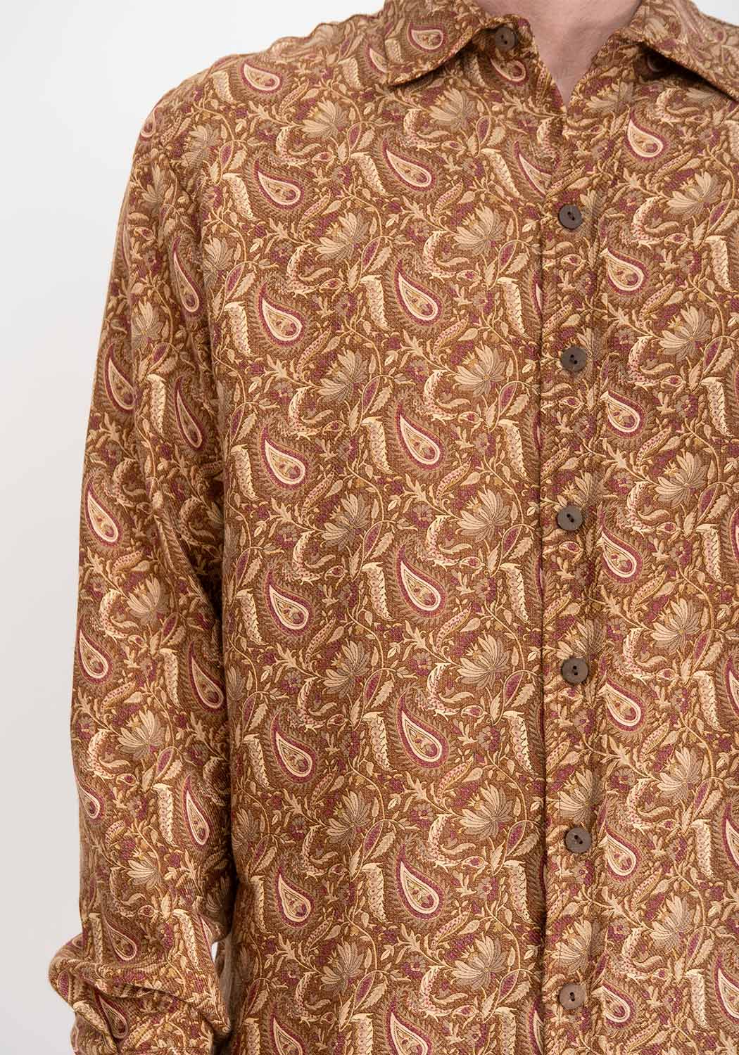 Boho Langarmhemd aus mitteldicker Viskose mit Paisleymuster