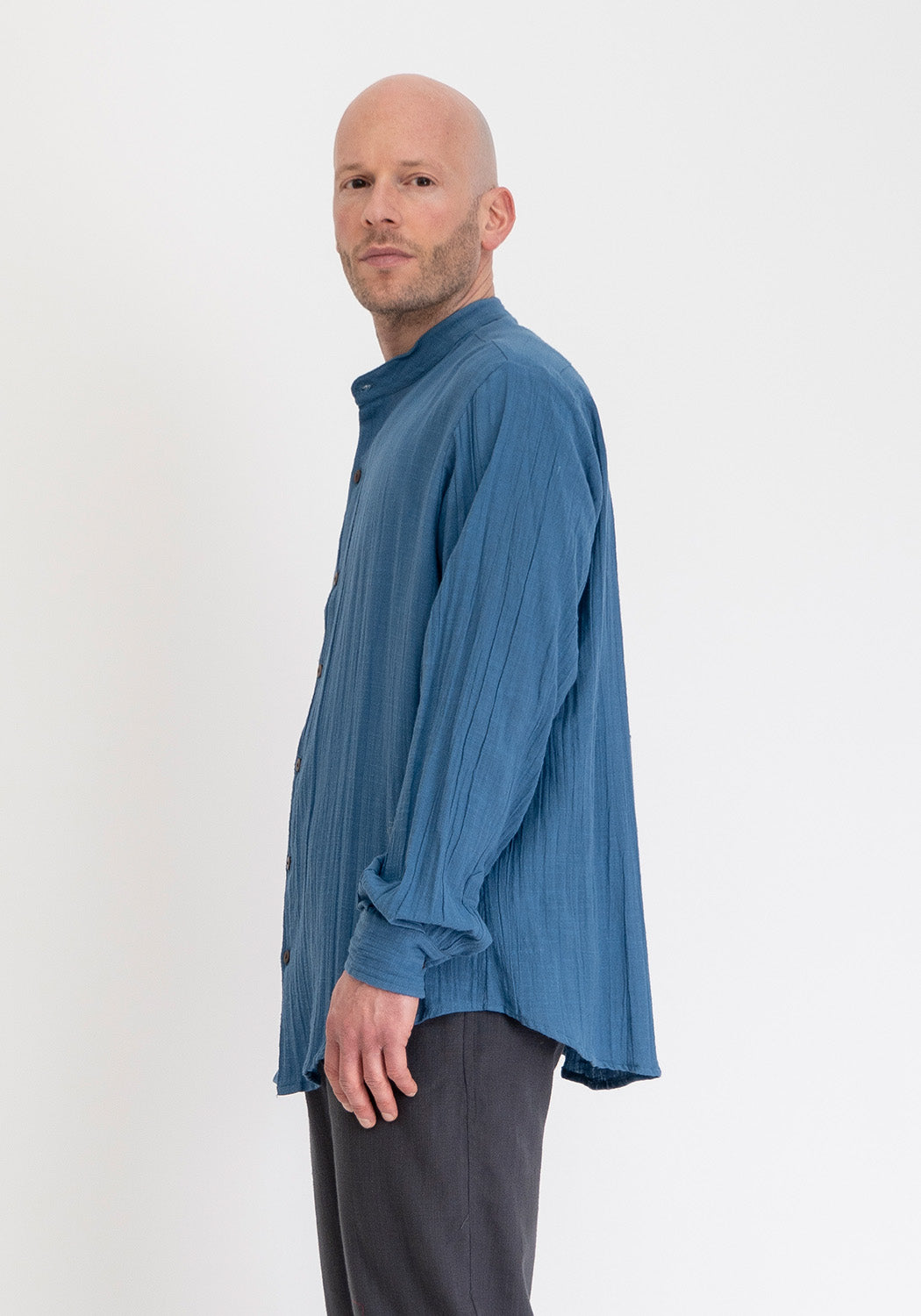Hemd mit Stehkragen in Blau