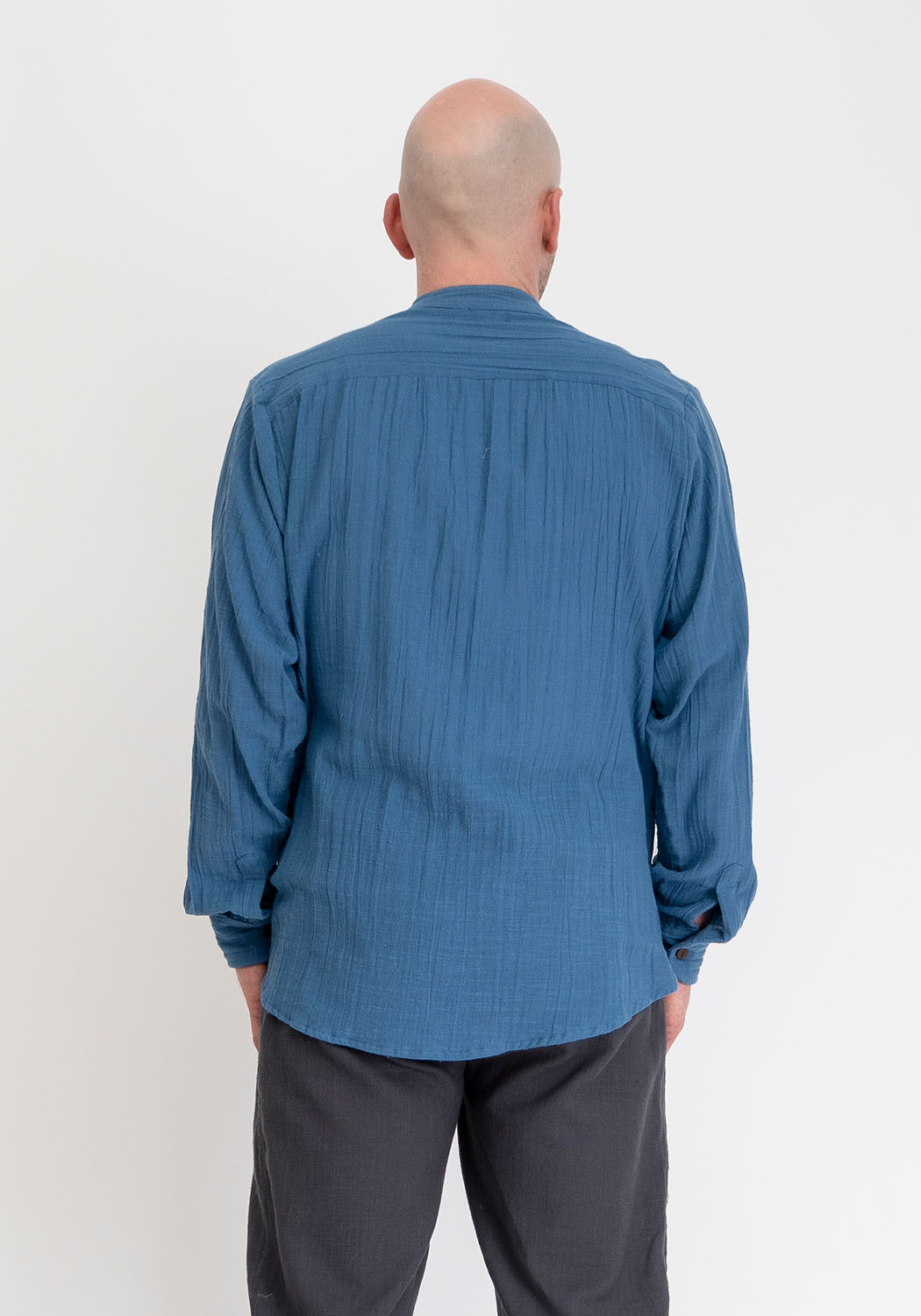 Hemd mit Stehkragen in Blau